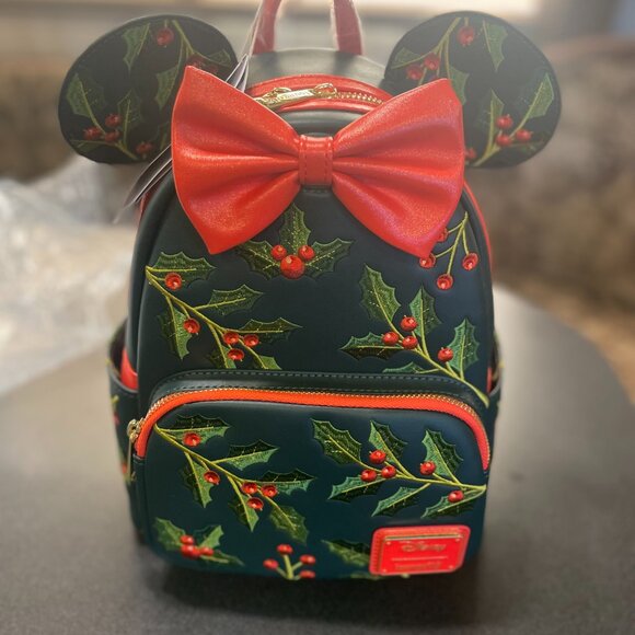 🎄 Disney Loungefly Minnie Mouse Holiday Holly Berry Mini Backpack & Wallet Set - Picture 2 of 9